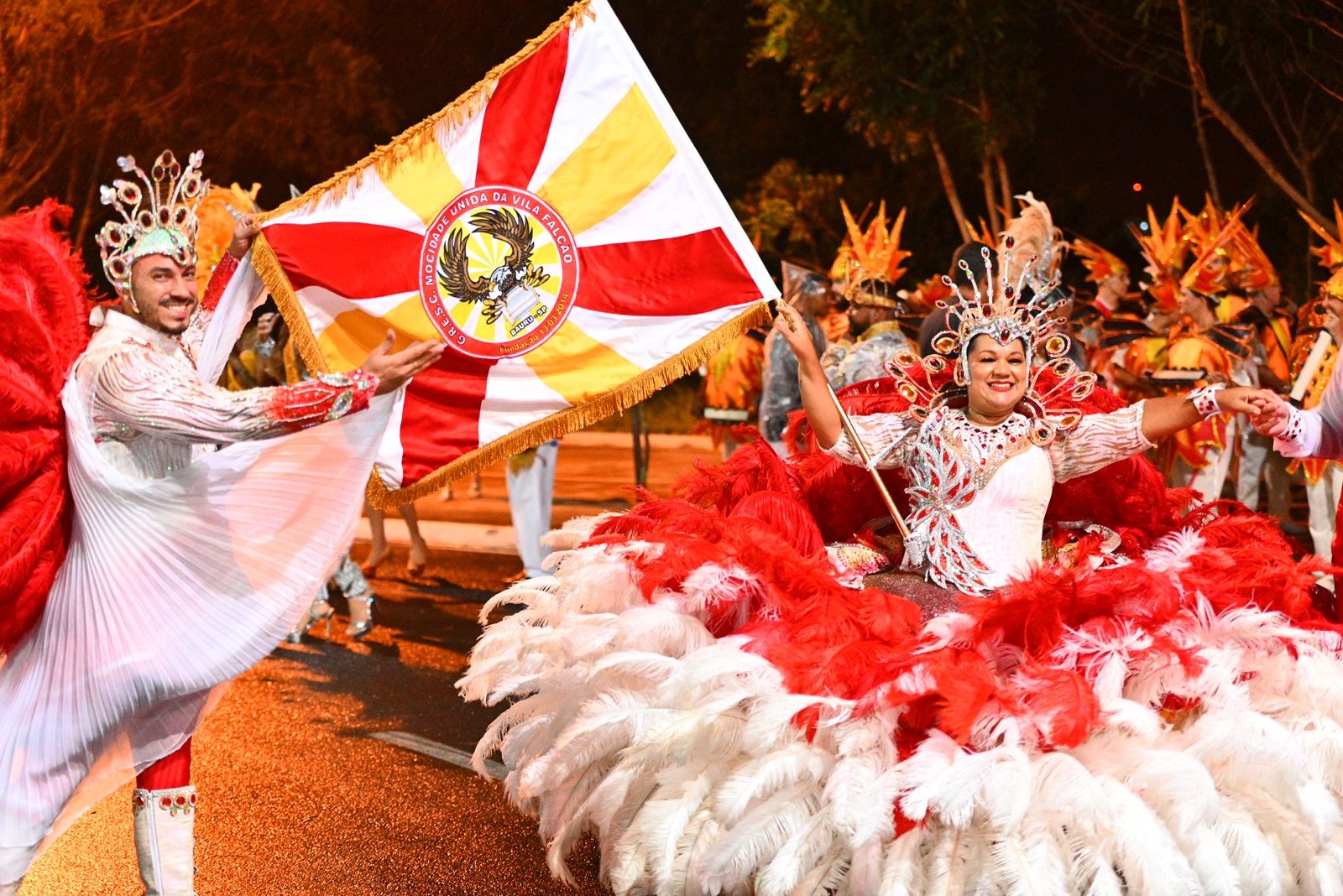 escola-de-samba-mocidade-unida-da-vila-falcao-vence-carnaval-em-bauru
