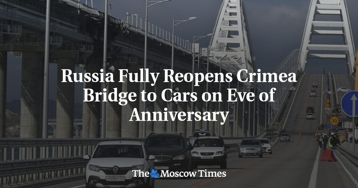 russia-fully-reopens-crimea-bridge-to-cars-on-eve-of-anniversary
