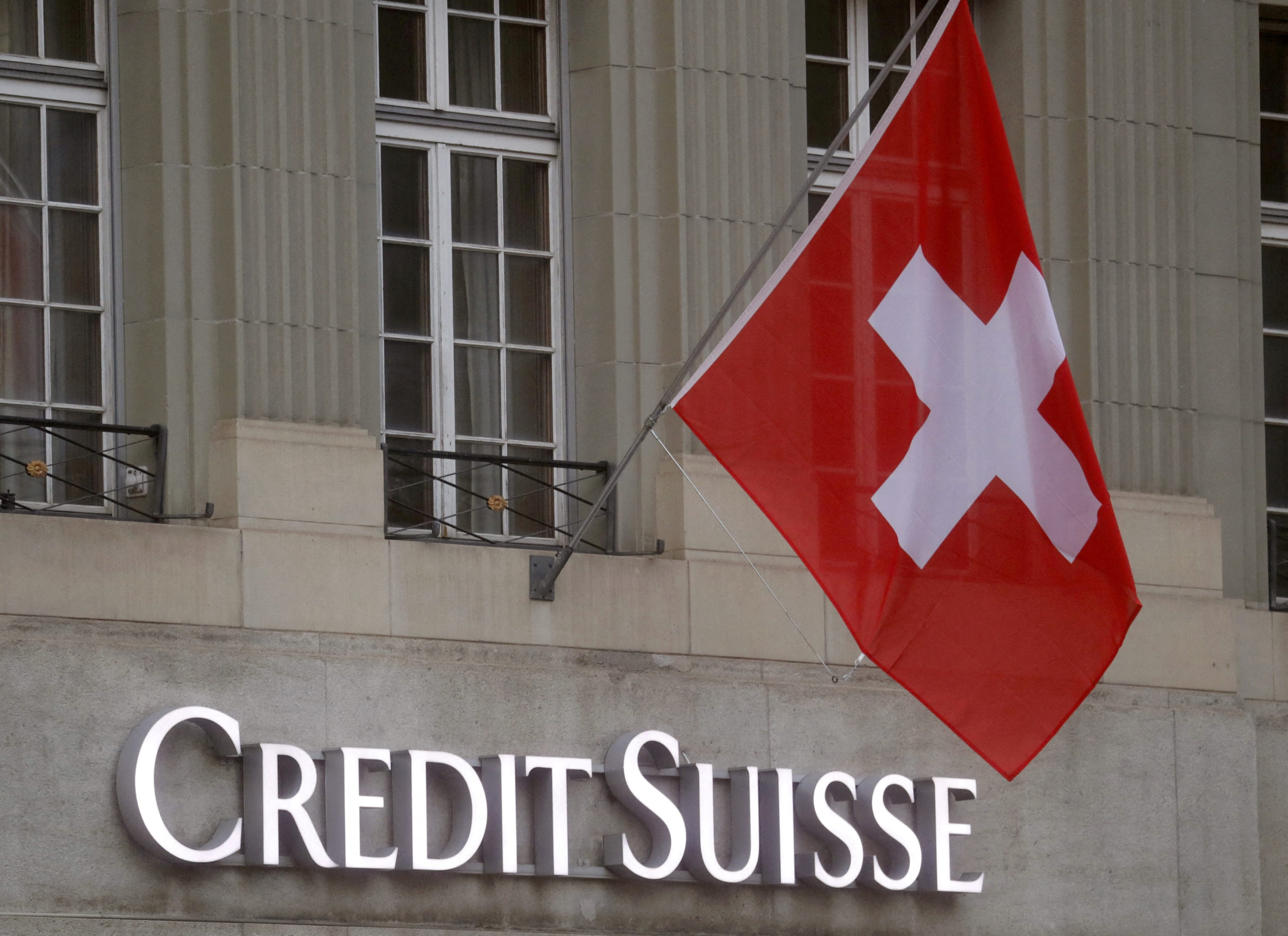 news:-credit-suisse-flags-‘material-weaknesses’-in-reporting,-outflows-not-reversed